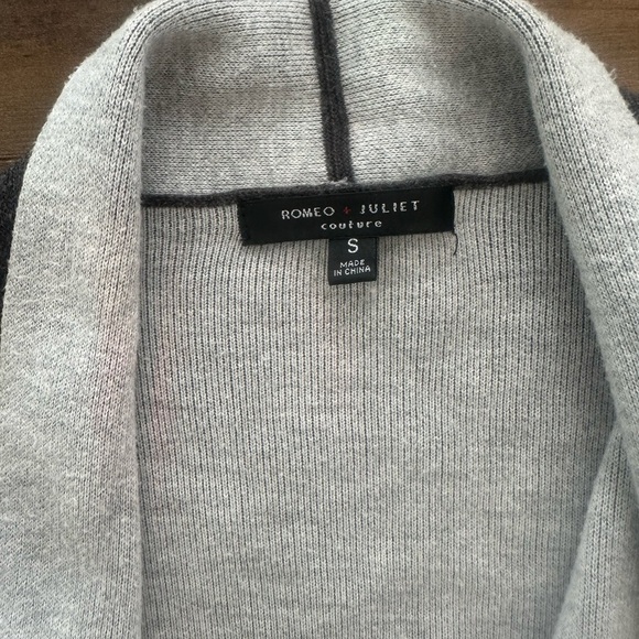 Romeo & Juliet Couture Open Front Cardigan Sweater – Size Small - Picture 2 of 4